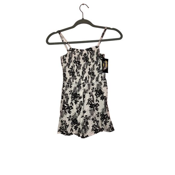 NWT Art class black and white floral romper size 6/7 years - Picture 1 of 6